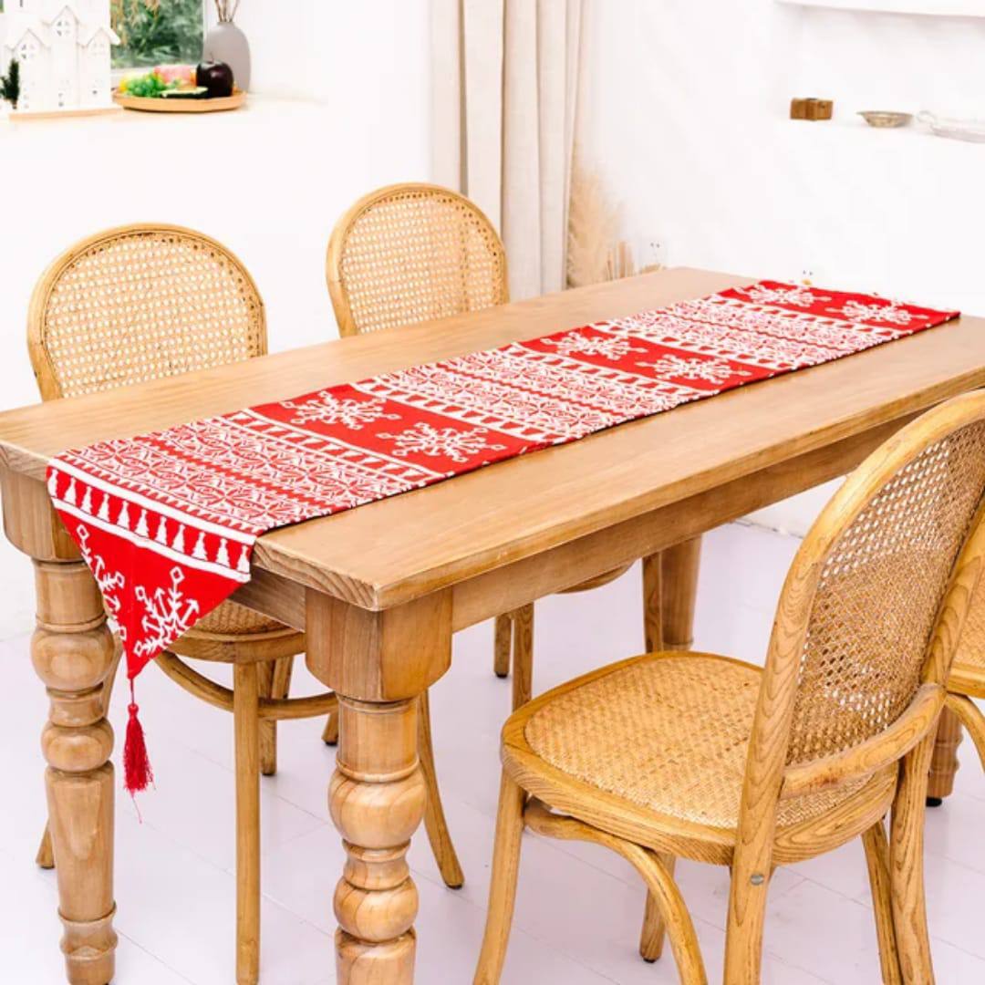 Christmas Knitted Fabric Tablecloth  Runner