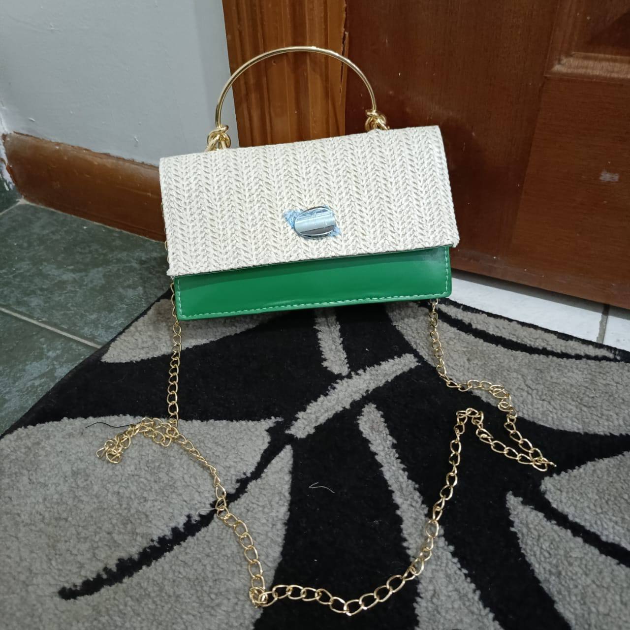 Straw plaited crossbody bag