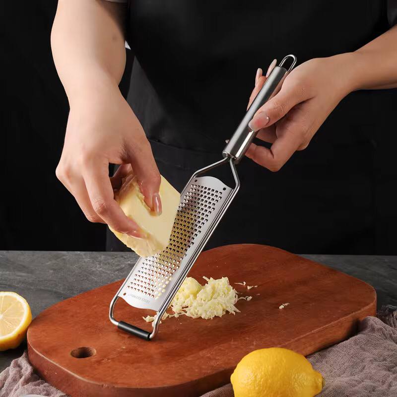 High quality stainless 304 grater
Comes with a brush