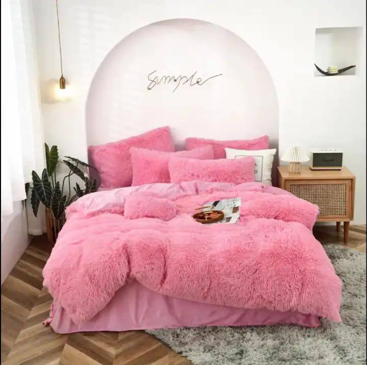 6pc Luxury Designs Velvet plush Fluffy Duvet set