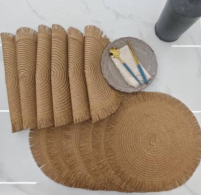 Luxurious woven round rattan Table mats/placemat
Size: 38cms
Colour: Dark brown, light brown and cream white 
6pcs