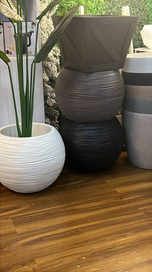 Premium  minimalist design flower planters