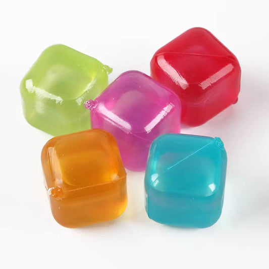 Reusable ice cubes