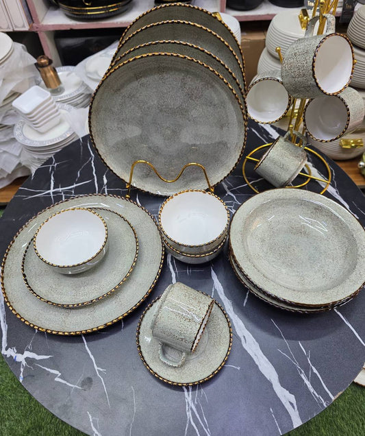 36pcs Dinner set. Elegant Luxury European Kiln Porcelain Dinner set.