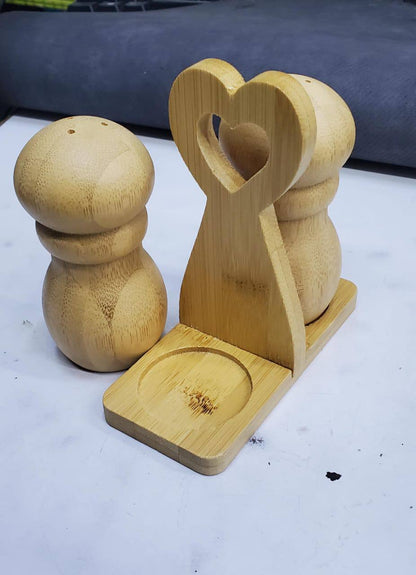 2 in 1 Bamboo salt shakers