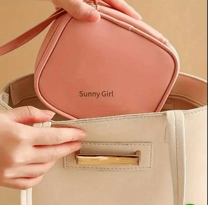 Waterproof mini pads pouch