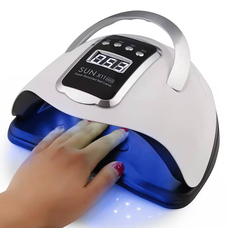 Portable UV nail polish lamp