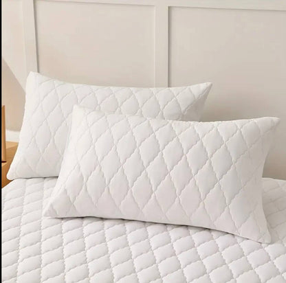 Quilted water proof Pillow Protector