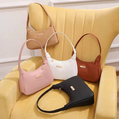 VERSATILE SHOULDER BAG