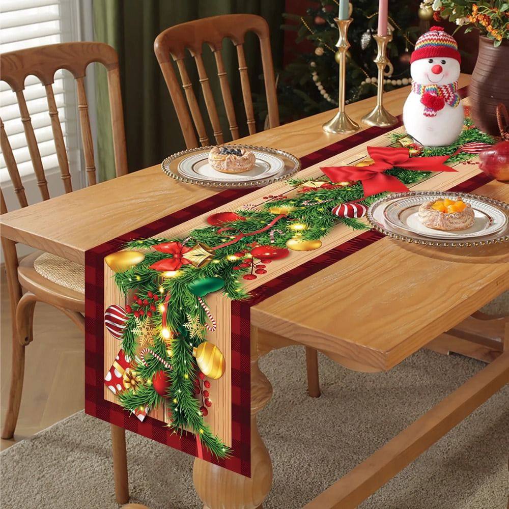 Christmas table runners with 5 table mats
