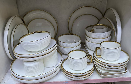 Elegant  European Porcelain Dinner set