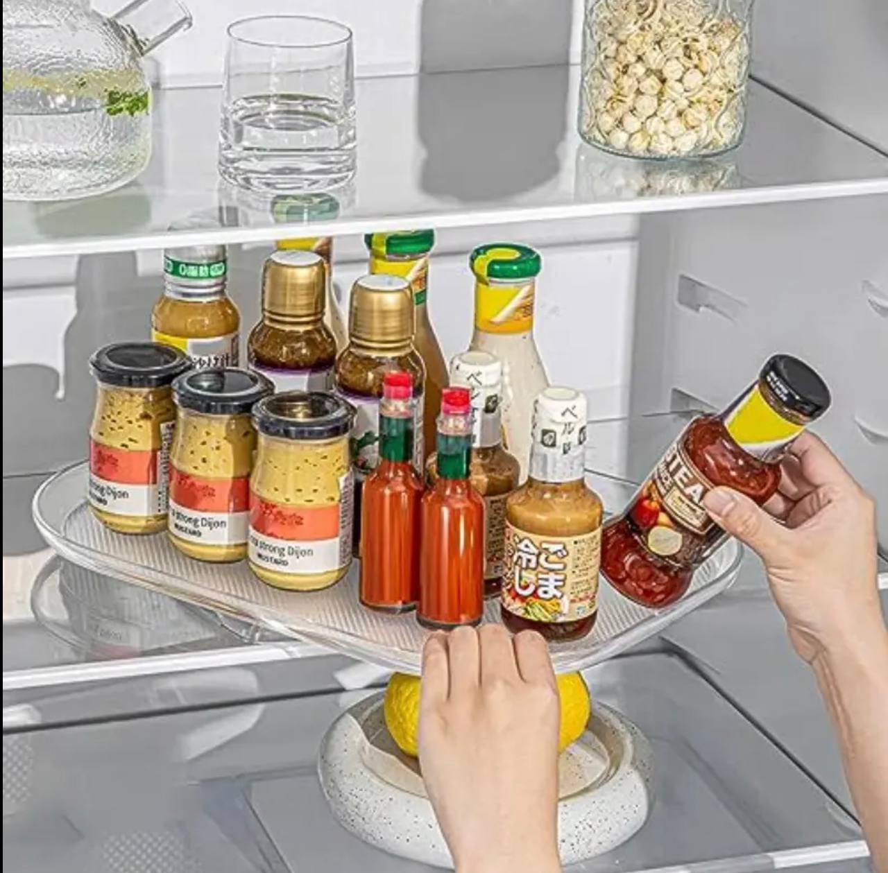 Rectangular lazy Susan