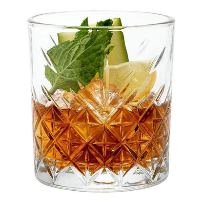 Classy quality diamond shaped whiskey glasses