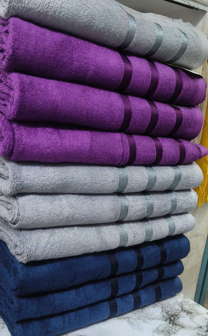 Cotton medium towels