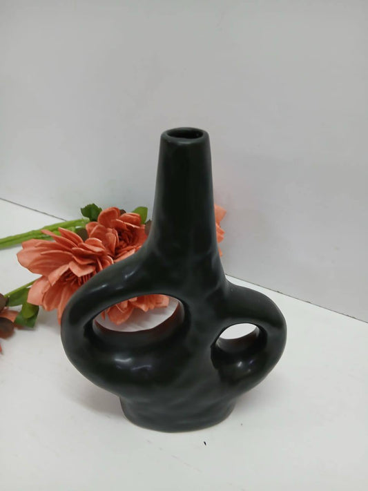 Nordic hollow out abstract doughnut vase