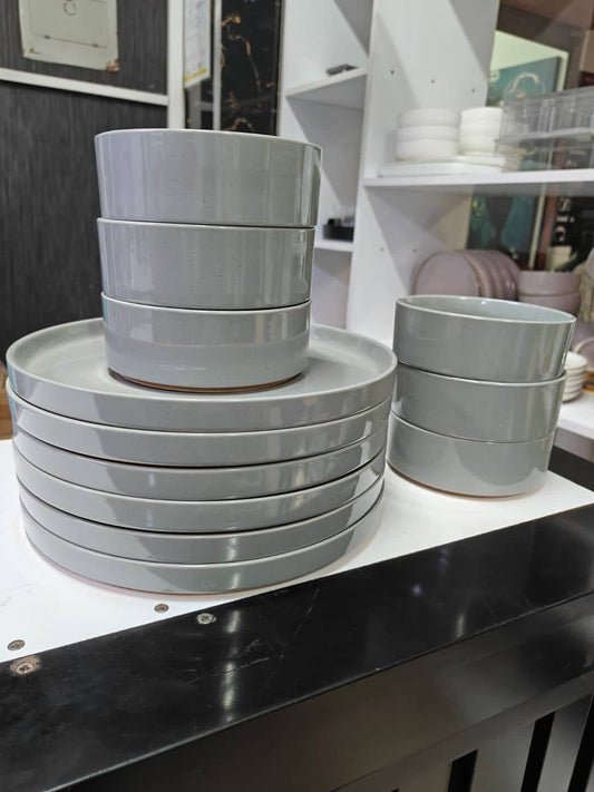 premium quality bowls and plates set