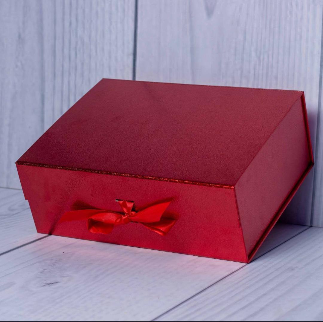 Magnetic Ribbon Luxurious  Gift Box