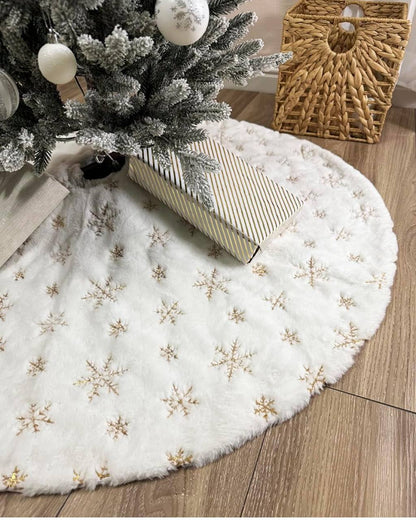 Christmas tree skirt