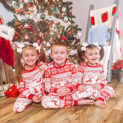 Christmas pajamas outfit for both Adults &kids pyjamas set(top+pant)
Material: Poly Cotton