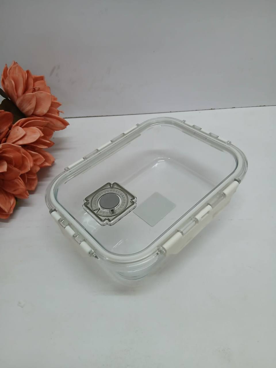 Airtight borosilicate glass storage/ snack box
