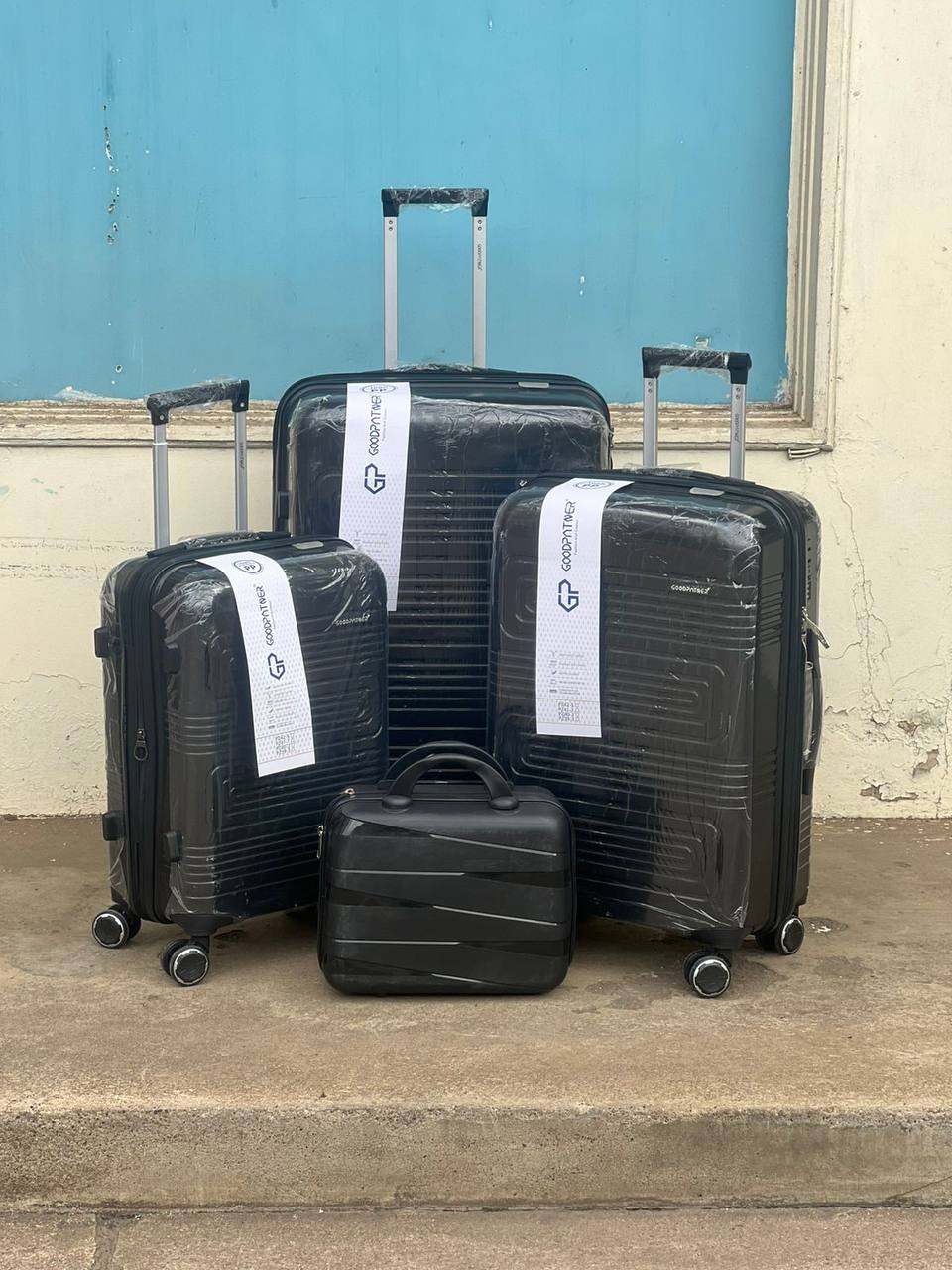 4 in 1 Luxurious unbreakable double zip rubber Suitcase
