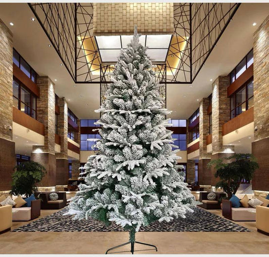 SNOW FLOCKED CHRISTMAS TREE 🎄   
high quality with 2000 leaves
