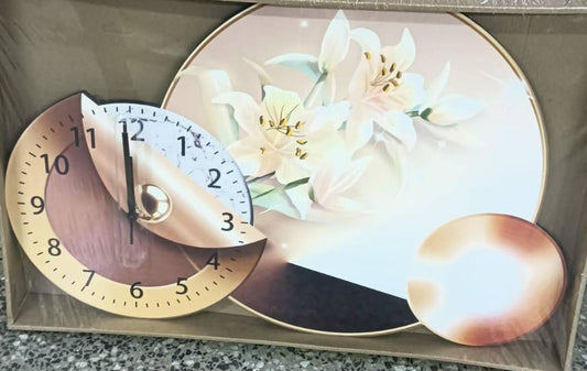 Minimalist wall hanging clock