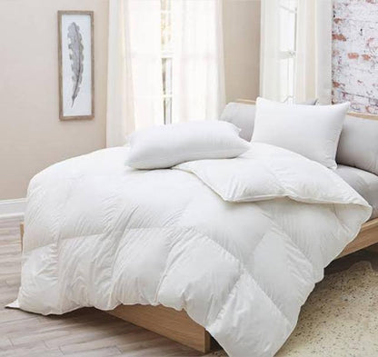 Quality Plain White cotton duvet sets (Hotel/Airbnb/Home Quality)
1 duvet
1 bedsheet
2 pillow cases